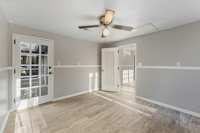 $2,200 | 116 Nature's Way, Huntsville, TX 77340