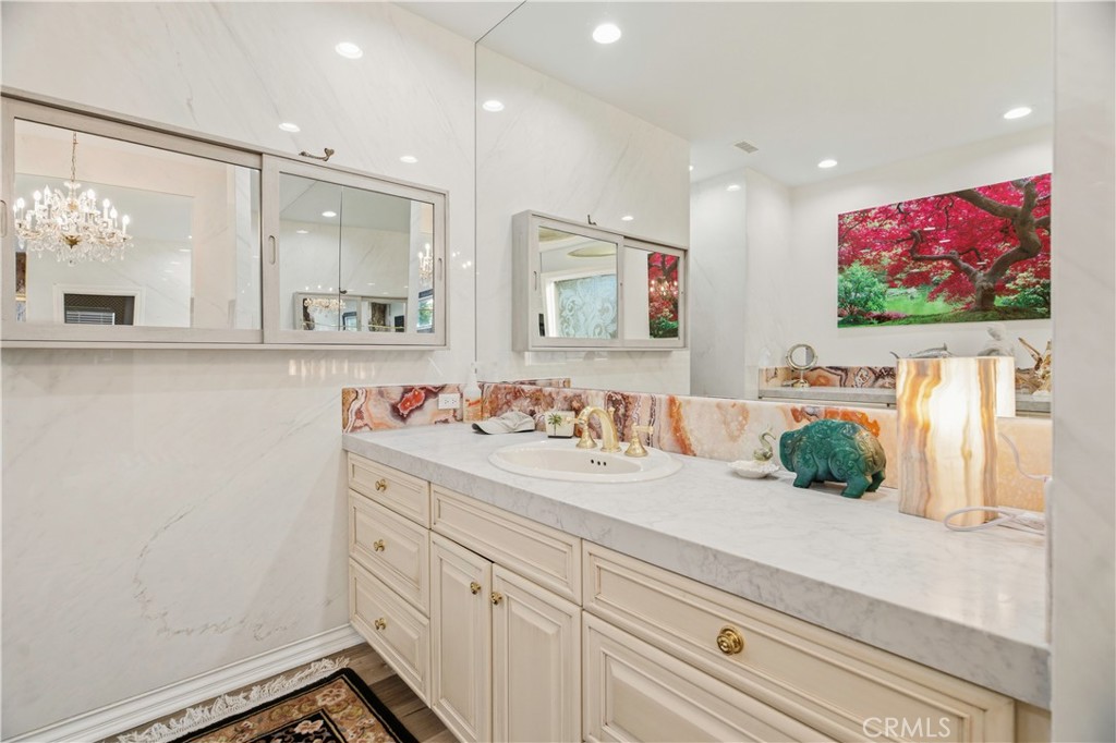 1 Royal St George Road Newport Beach, CA 92660 - Photo 26 of 65