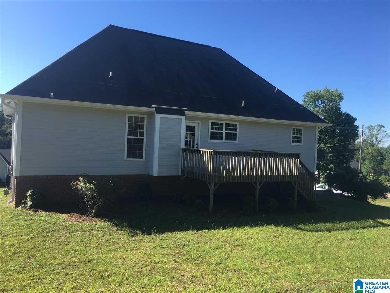 559 South Hillcrest Road Odenville, AL 35120 - Photo 2 of 50