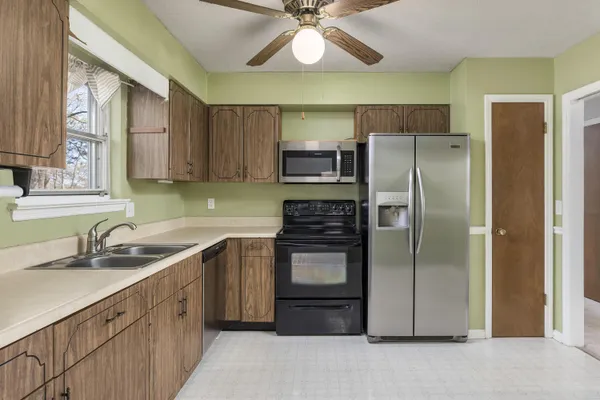 $315,000 | 7849 Huntington Forest Drive, Hixson, TN 37343