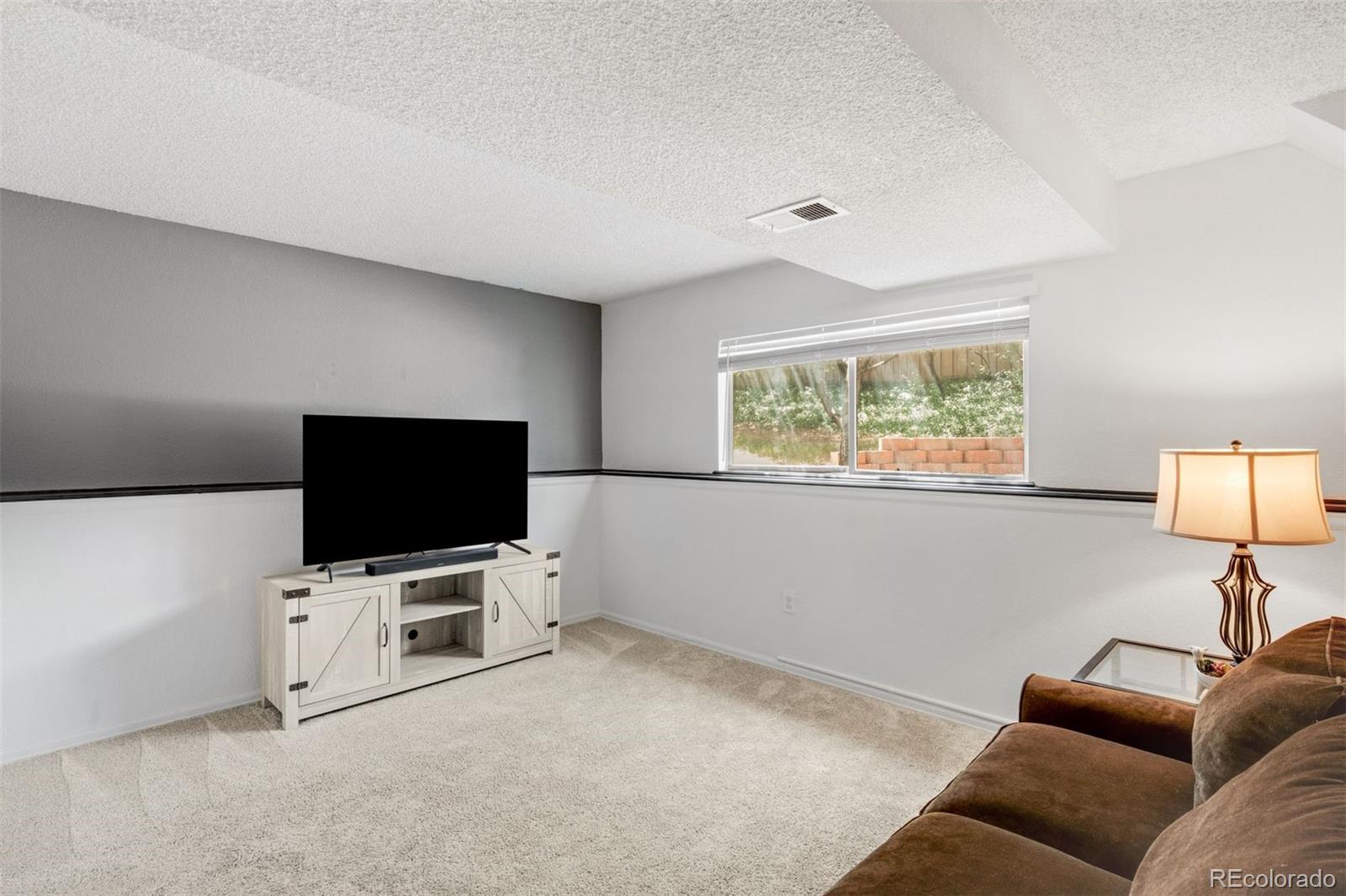 9352 Balsam Court Highlands Ranch, CO 80126 - Photo 15 of 24