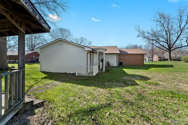 $320,000 | 1218 Kimbeland Drive, Jackson, MO 63755