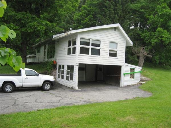 185 Ware Road Belchertown, MA 01007 - Photo 8 of 11 Gallery Image 8