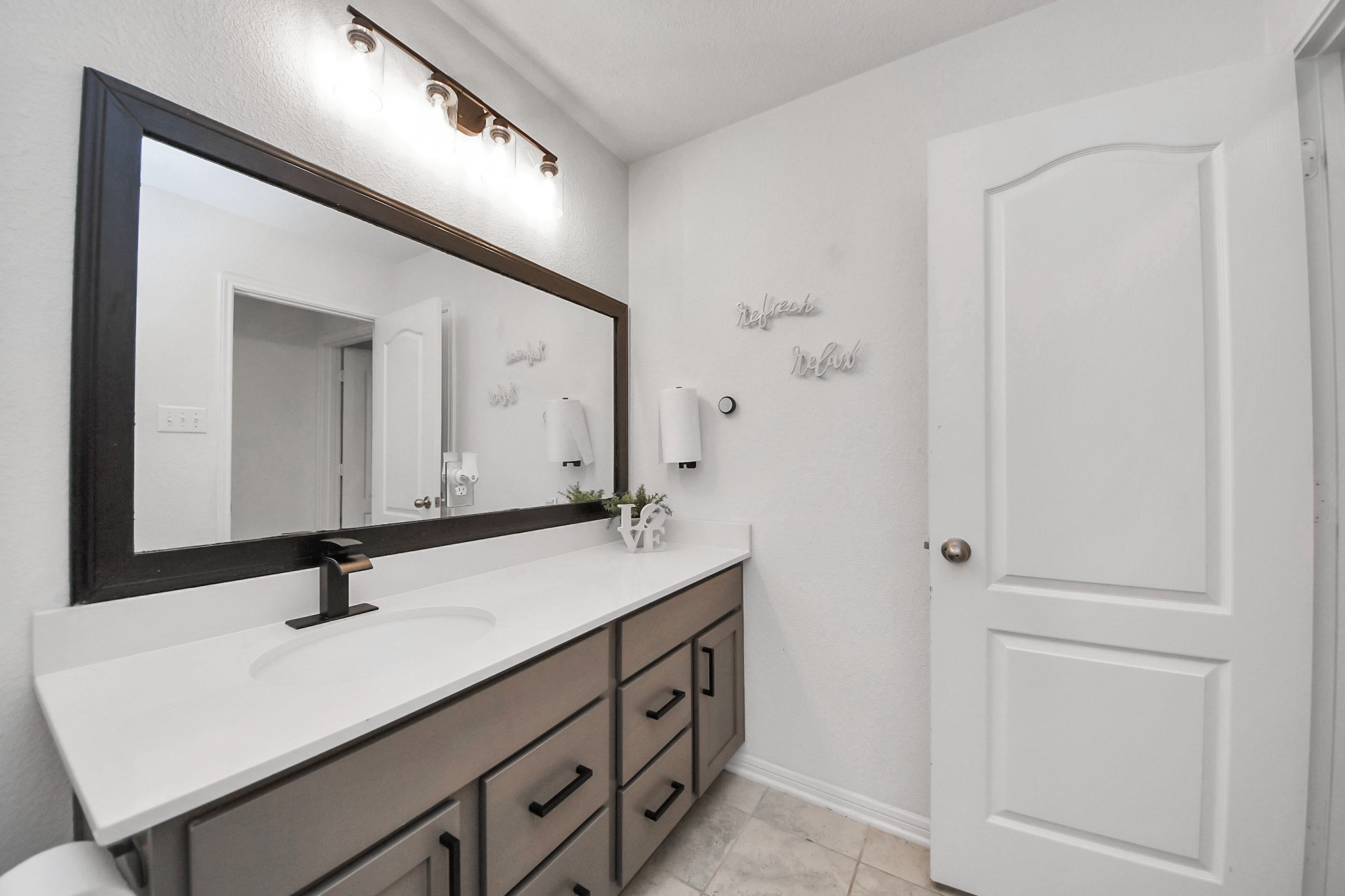 1509 Portola Drive Rosharon, TX 77583 - Photo 7 of 38