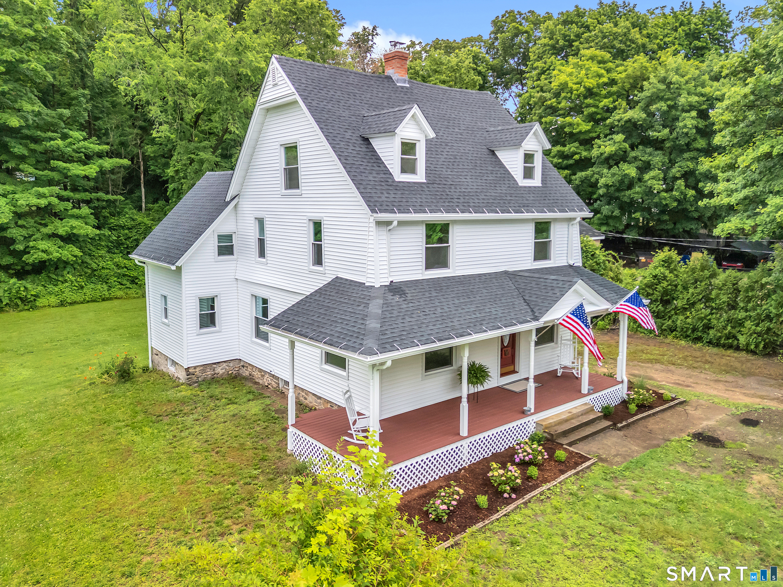 14 Main Street East Hampton, CT 06424 - Photo 5 of 39