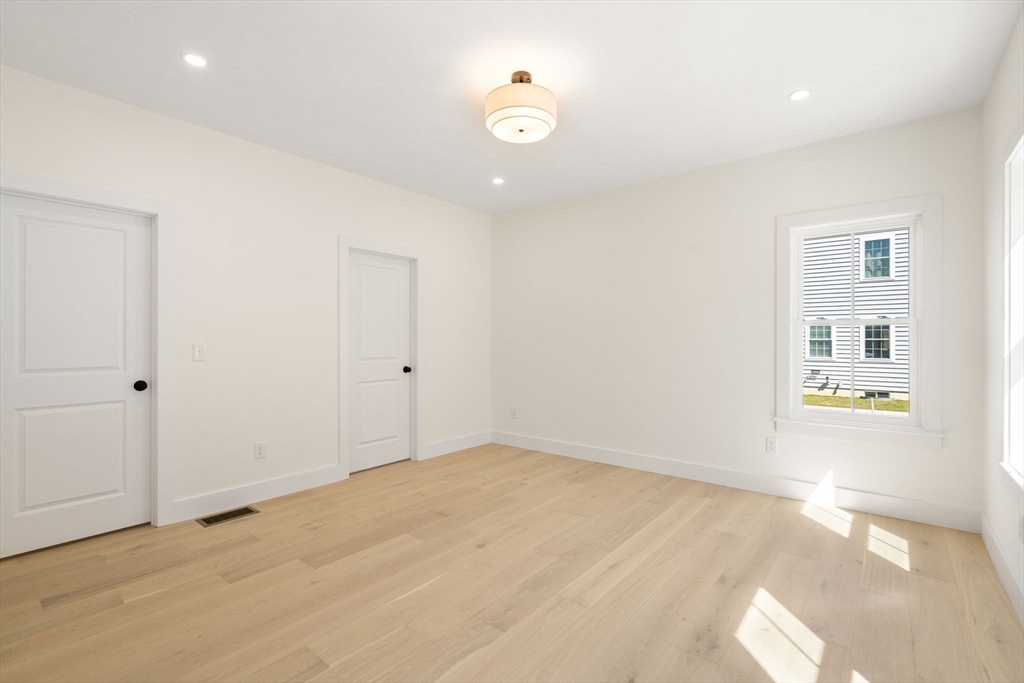 306 Fisher Road Holden, MA 01520 - Photo 16 of 33