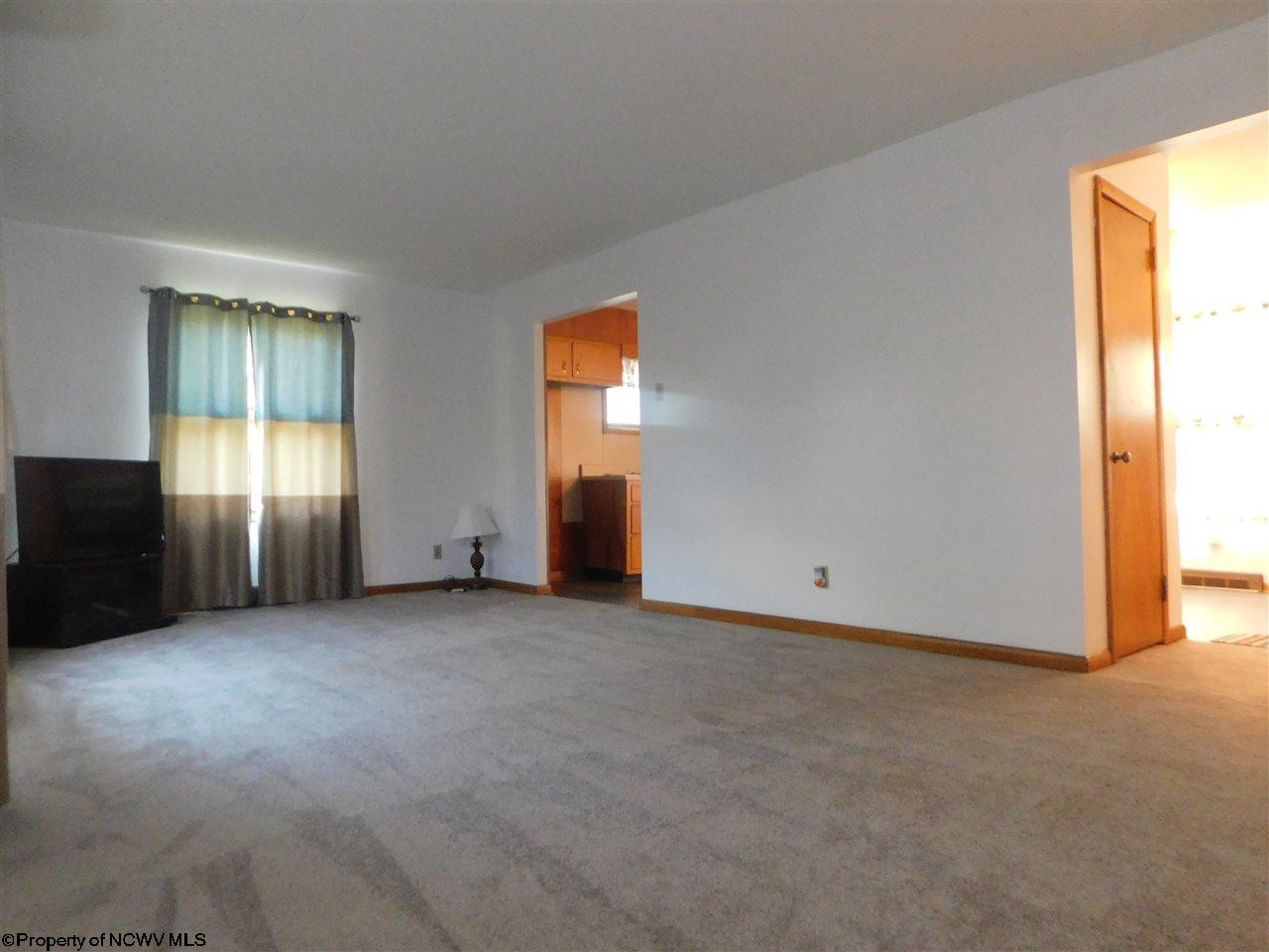 506 Country Club Road Fairmont, WV 26554 - Photo 12 of 26 Gallery Image 12
