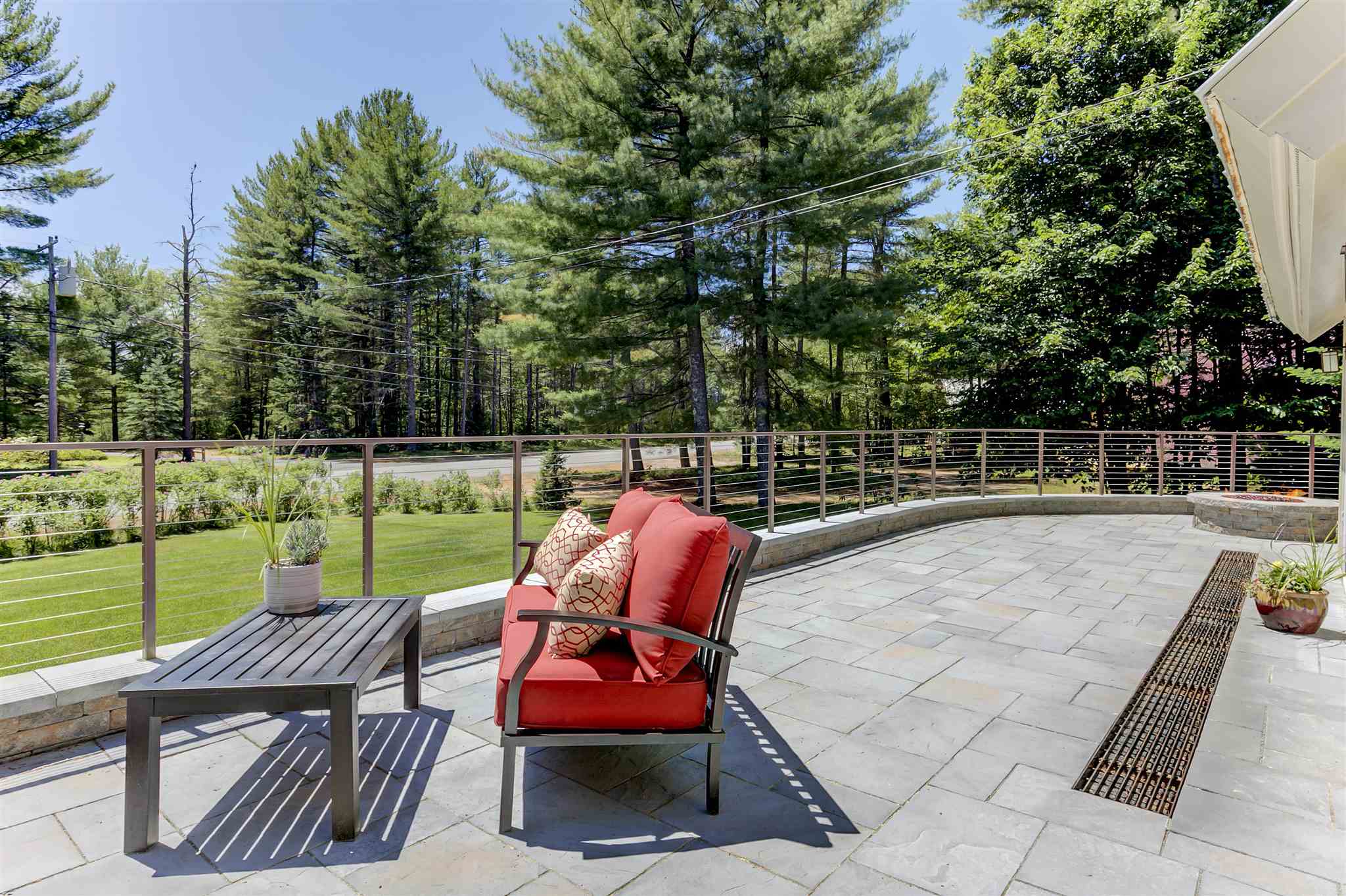 60 Dandi View Road Conway, NH 03860 - Photo 4 of 40