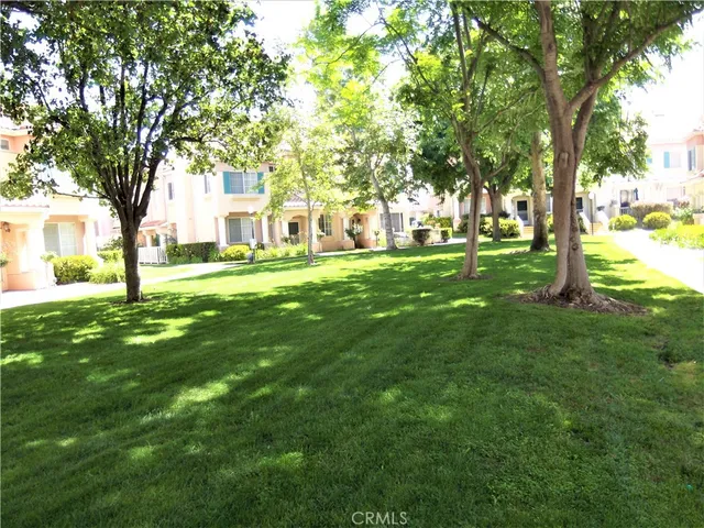 $3,000 | 27004 Karns Court, Unit 21009, Canyon Country, CA 91387