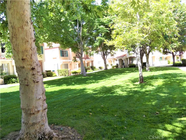 $3,000 | 27004 Karns Court, Unit 21009, Canyon Country, CA 91387