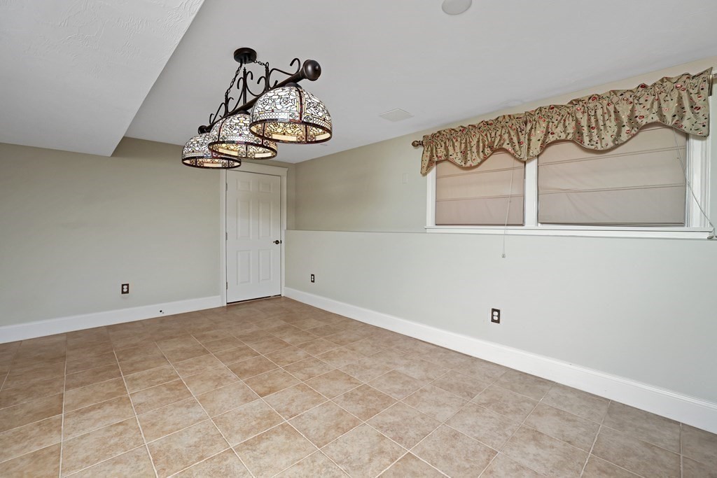 169 Cromesett Road Wareham, MA 02571 - Photo 32 of 42 Gallery Image 32