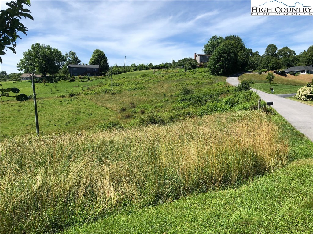 Lot 13 Chestnut Knob Road Boone, NC 28607 - Photo 16 of 17 Gallery Image 16