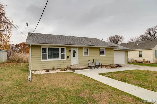 $145,000 | 908 Walnut Street, Jerseyville, IL 62052