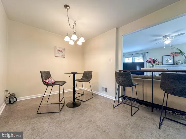 $2,900 | 14358 Haysickle Court, Centreville, VA 20121