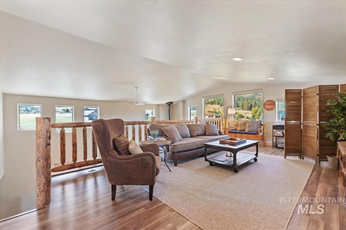 34 Crosstimber Loop Garden Valley, ID 83622 - Photo 30 of 49