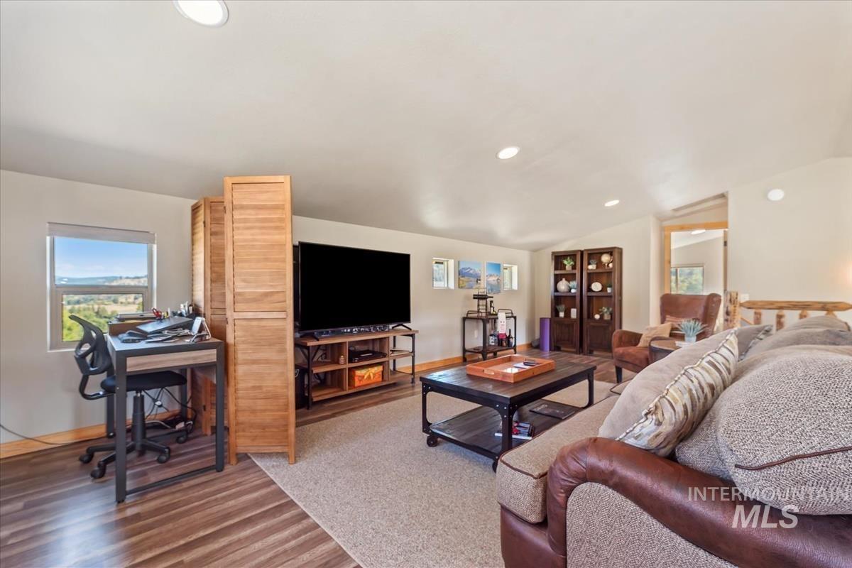 34 Crosstimber Loop Garden Valley, ID 83622 - Photo 31 of 49