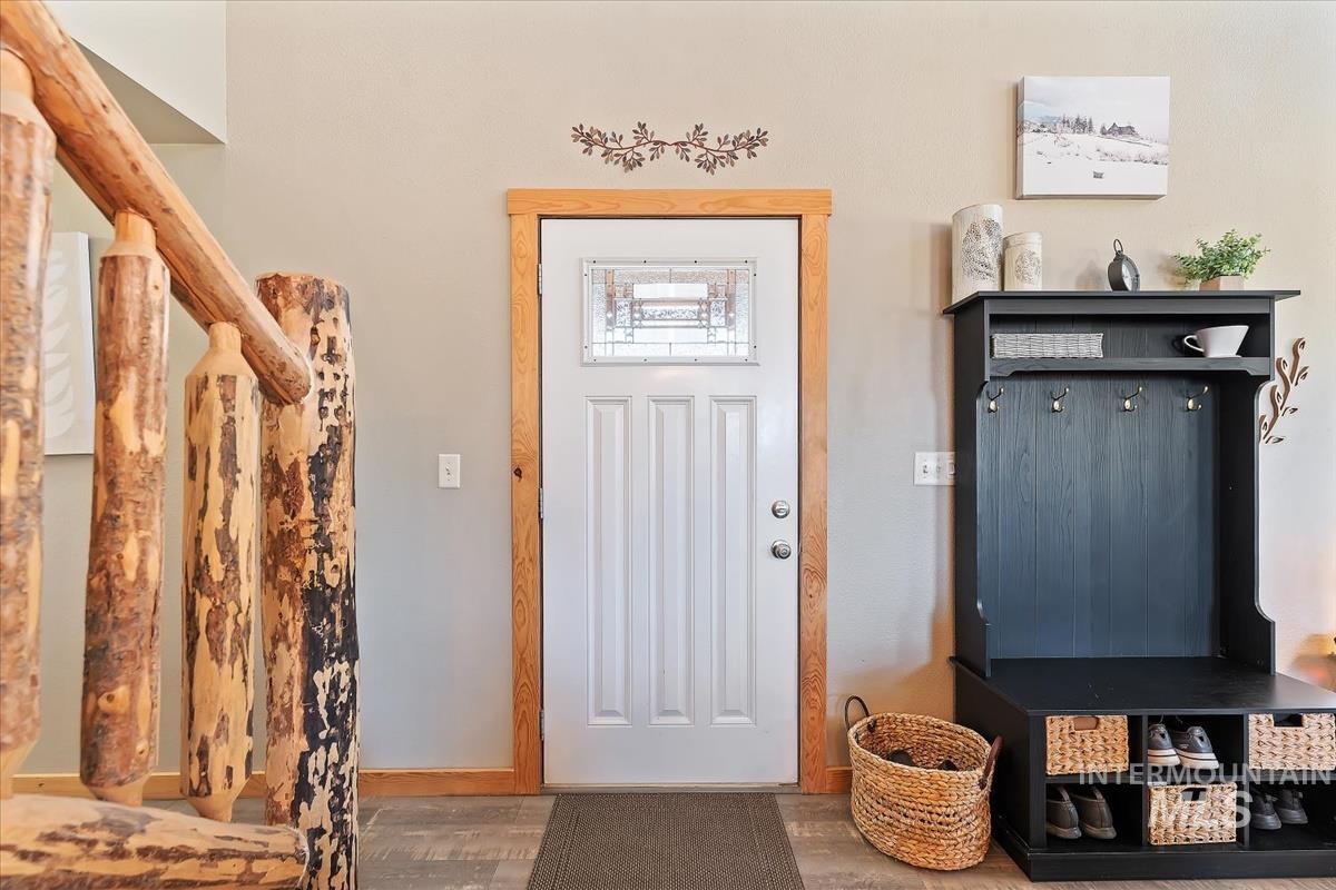 34 Crosstimber Loop Garden Valley, ID 83622 - Photo 10 of 49