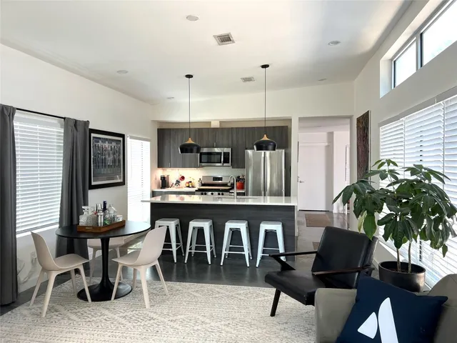 $2,500 | 1159 Perry Road, Unit A, Austin, TX 78721