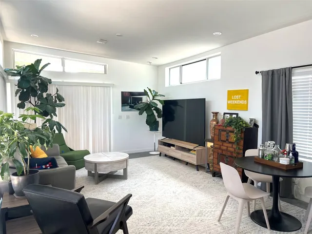 $2,500 | 1159 Perry Road, Unit A, Austin, TX 78721