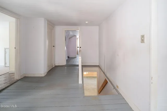 $239,900 | 647 Barnerville Road, Howes Cave, NY 12092