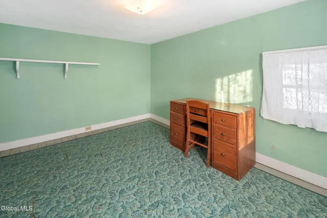 $239,900 | 647 Barnerville Road, Howes Cave, NY 12092