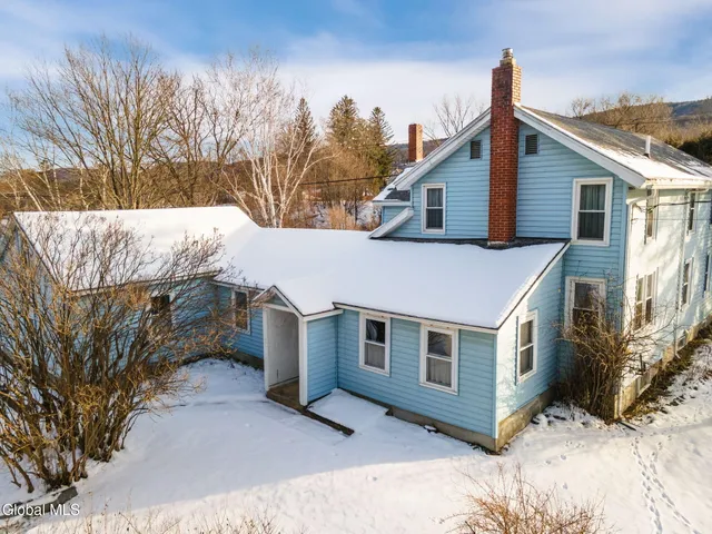 $239,900 | 647 Barnerville Road, Howes Cave, NY 12092