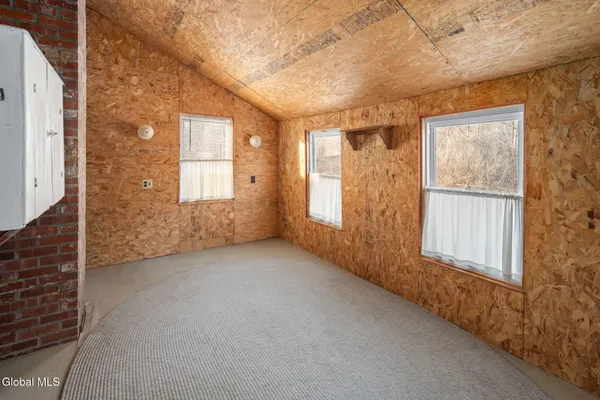 $237,000 | 647 Barnerville Road, Howes Cave, NY 12092