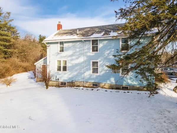 $237,000 | 647 Barnerville Road, Howes Cave, NY 12092