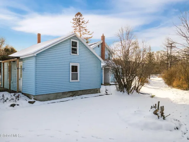 $239,900 | 647 Barnerville Road, Howes Cave, NY 12092