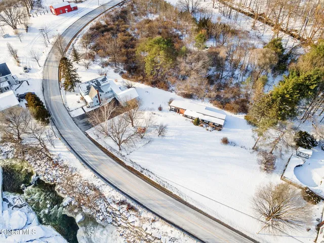 $239,900 | 647 Barnerville Road, Howes Cave, NY 12092