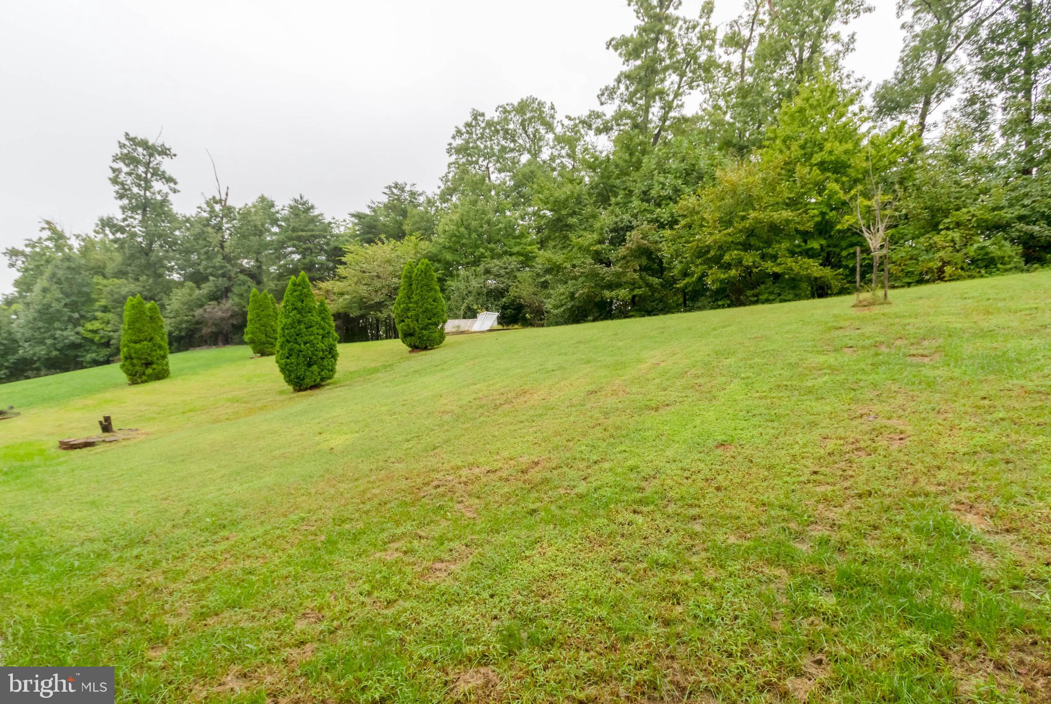 2664 Cast Off Loop Woodbridge, VA 22191 - Photo 44 of 47 Gallery Image 44