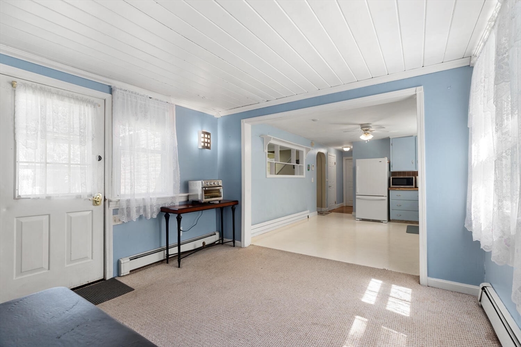 63 Baldwin Road Billerica, MA 01821 - Photo 11 of 38