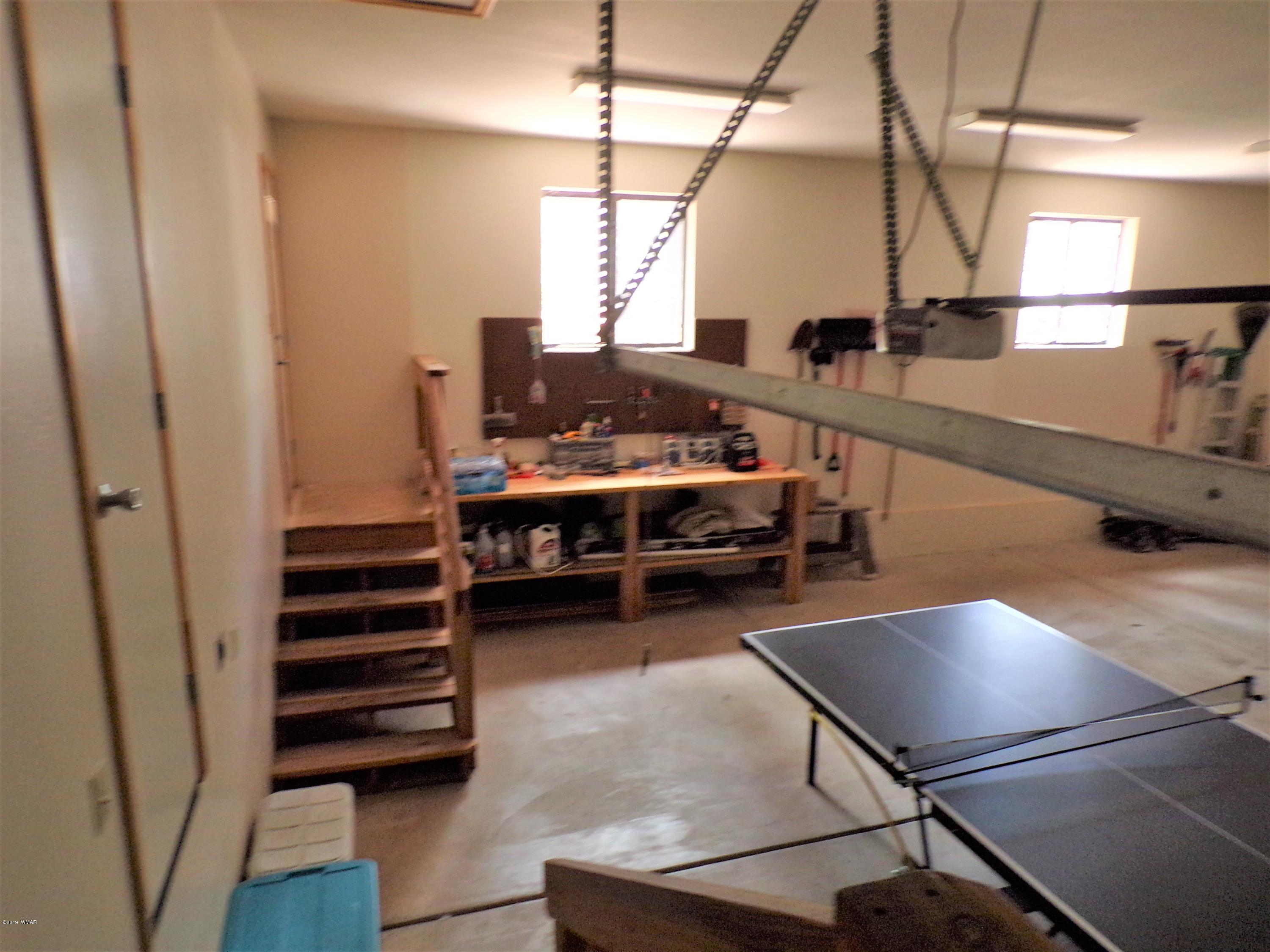8472 Eagle Point Road Pinetop, AZ 85935 - Photo 30 of 38 Gallery Image 30