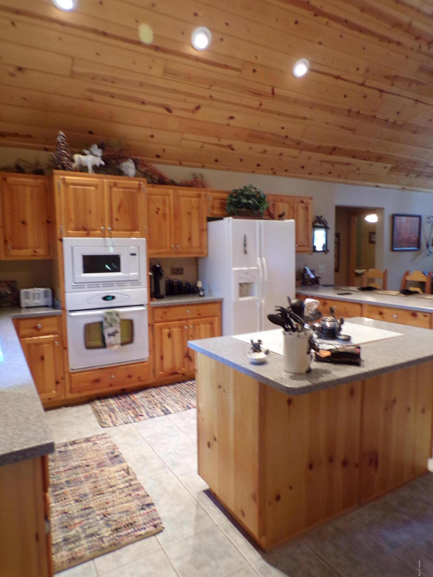 8472 Eagle Point Road Pinetop, AZ 85935 - Photo 8 of 38 Gallery Image 8