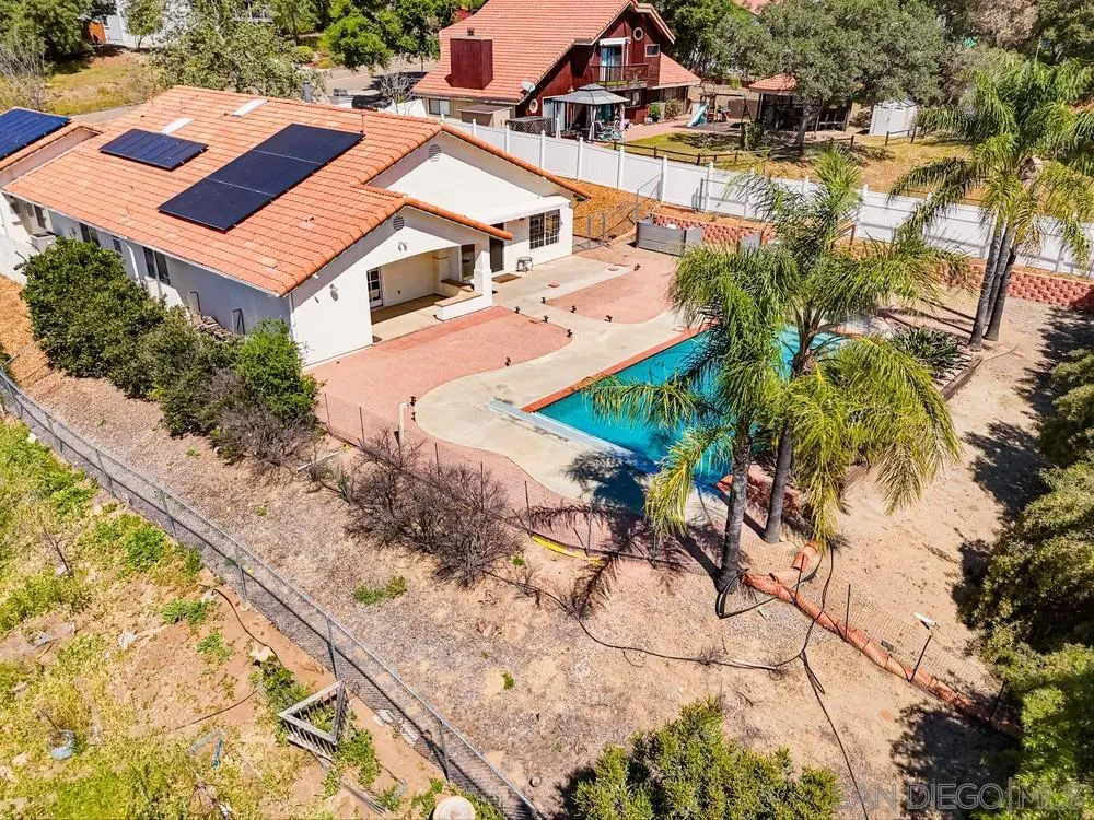 24427 Del Amo Road Ramona, CA 92065 - Photo 40 of 55