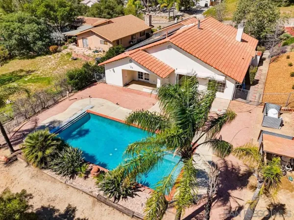 $985,000 | 24427 Del Amo Road, Ramona, CA 92065