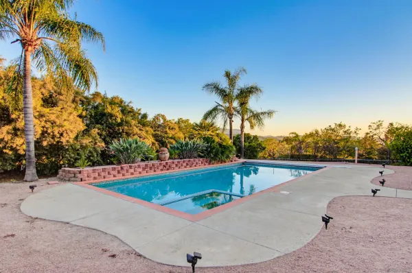 $985,000 | 24427 Del Amo Road, Ramona, CA 92065