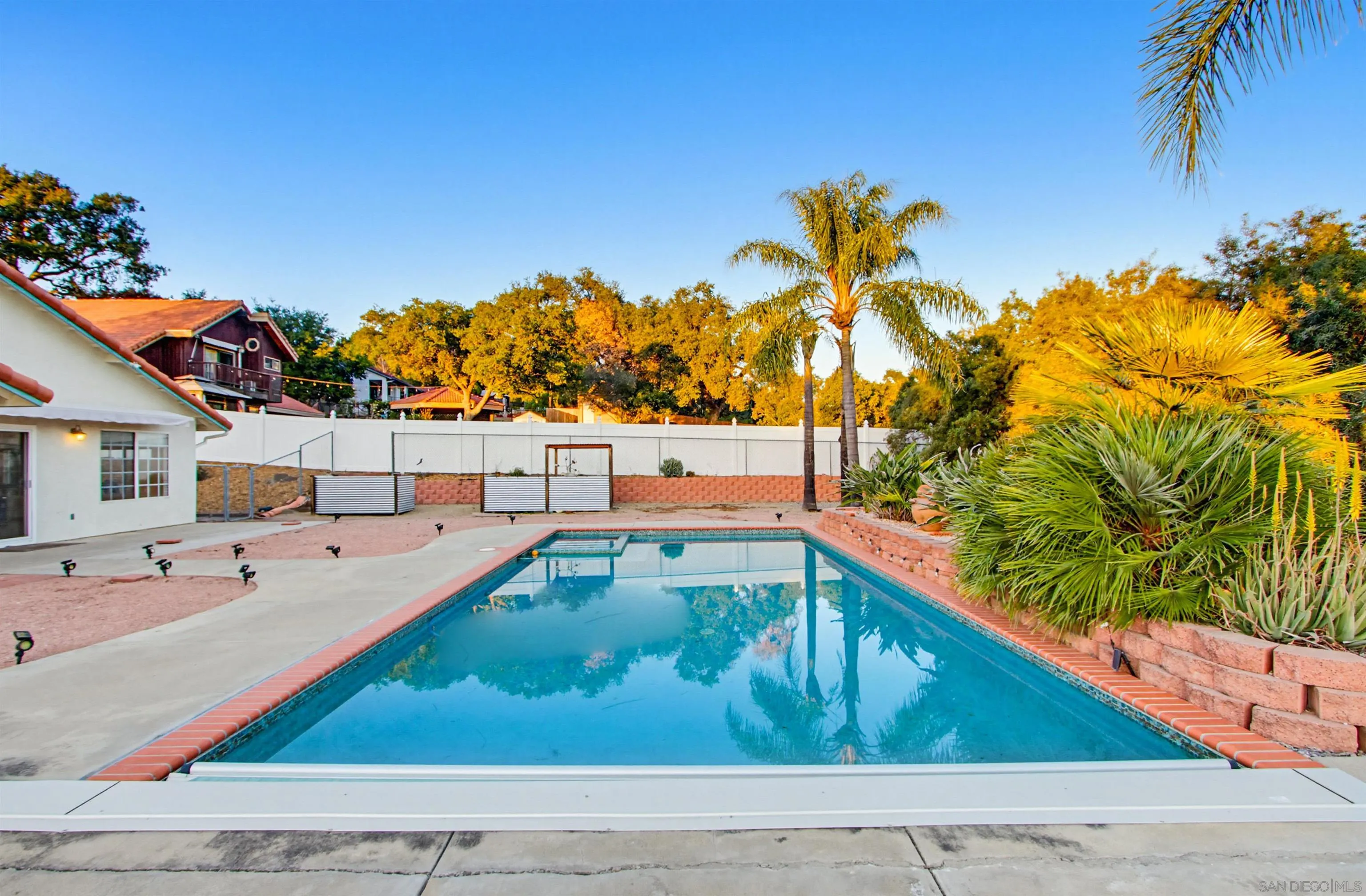 24427 Del Amo Road Ramona, CA 92065 - Photo 7 of 55