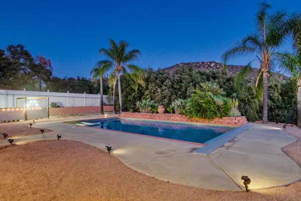 $985,000 | 24427 Del Amo Road, Ramona, CA 92065