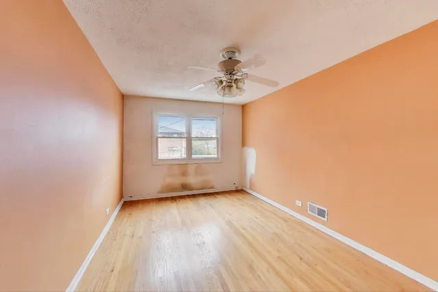 $100,000 | 8613 South Ingleside Avenue, Chicago, IL 60619