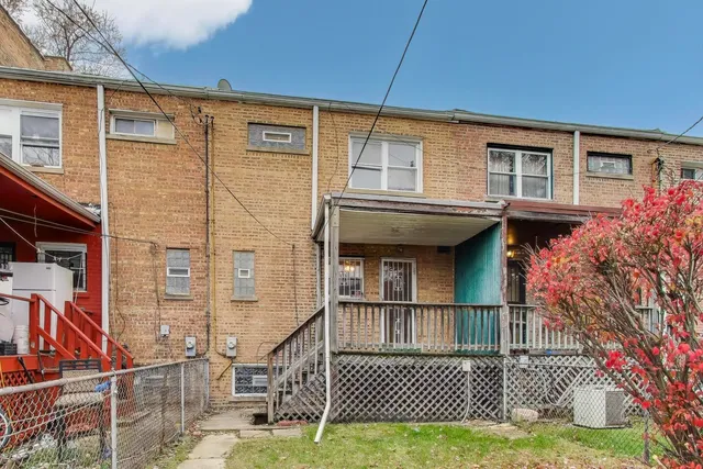 $100,000 | 8613 South Ingleside Avenue, Chicago, IL 60619
