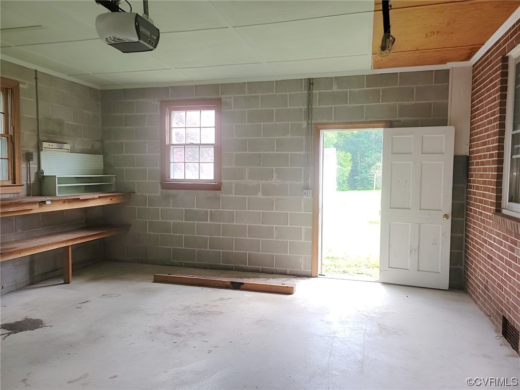 2631 White Chapel Road Lancaster, VA 22503 - Photo 18 of 19 a view of an empty room with a window