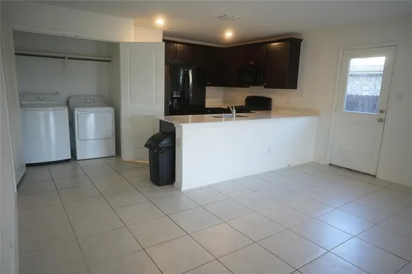 $2,000 | 3480 Mildren Bend, Crandall, TX 75114