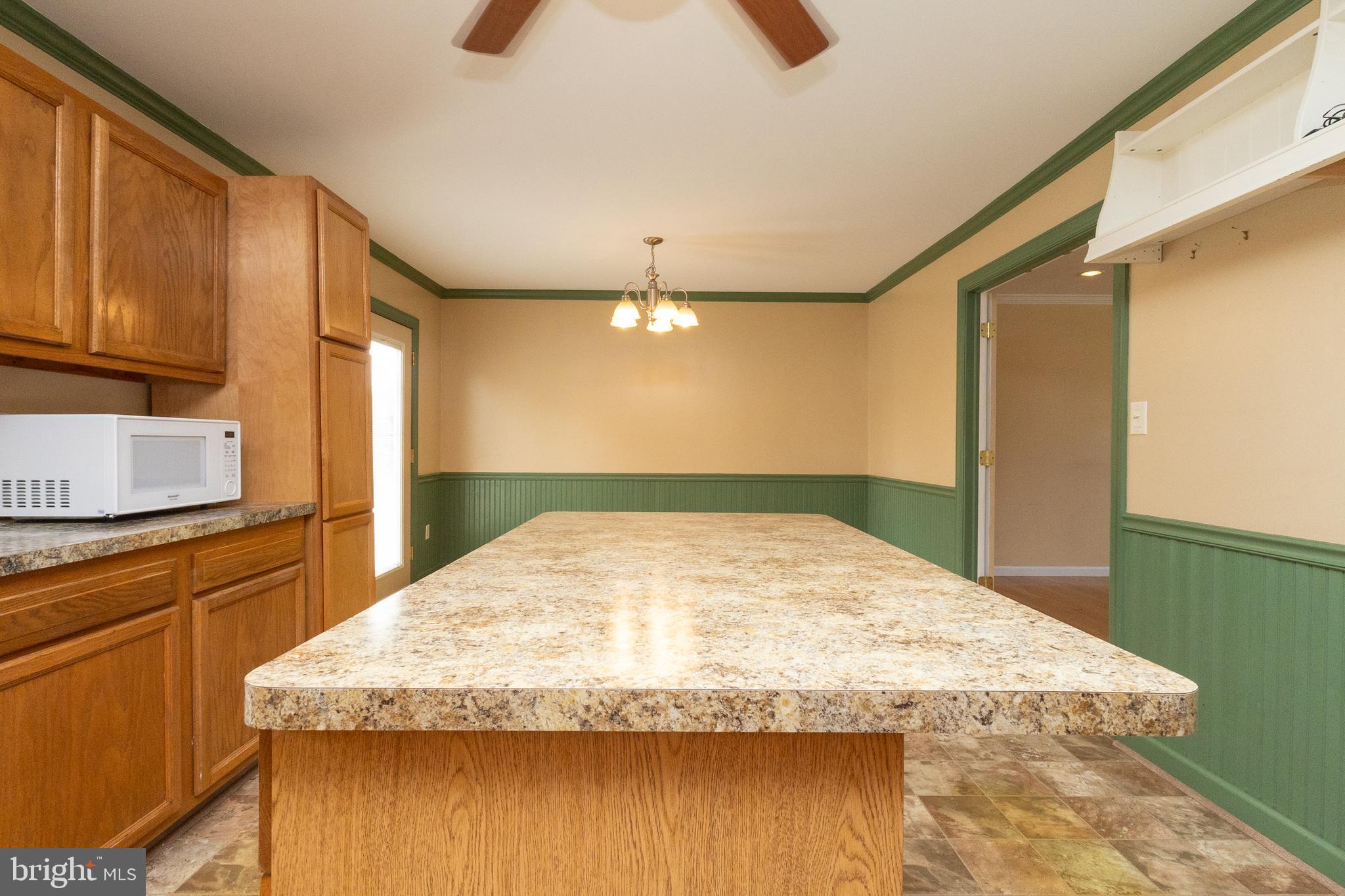 231 Roth Avenue Taneytown, MD 21787 - Photo 15 of 48 Gallery Image 15