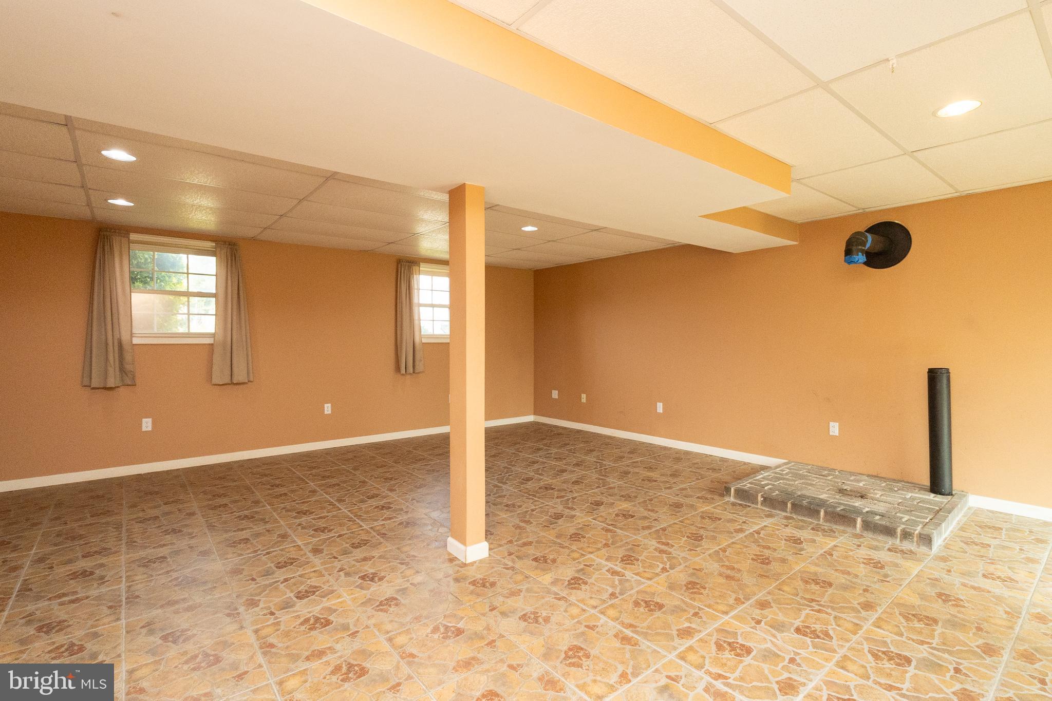 231 Roth Avenue Taneytown, MD 21787 - Photo 29 of 48 Gallery Image 29