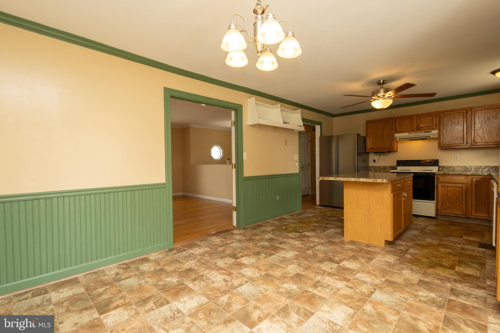 231 Roth Avenue Taneytown, MD 21787 - Photo 10 of 48 Gallery Image 10