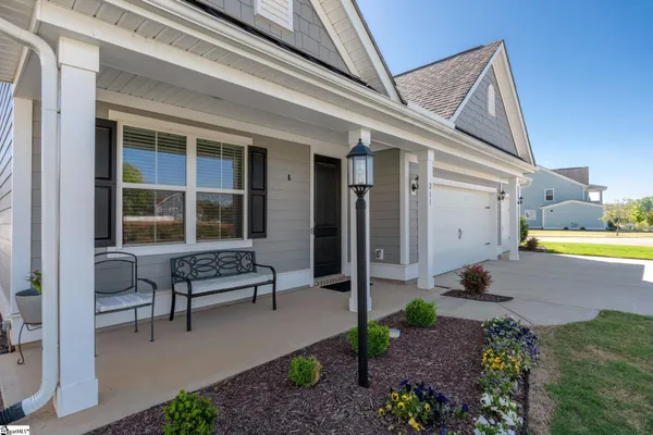 $579,900 | 211 Encampment Boulevard, Simpsonville, SC 29681