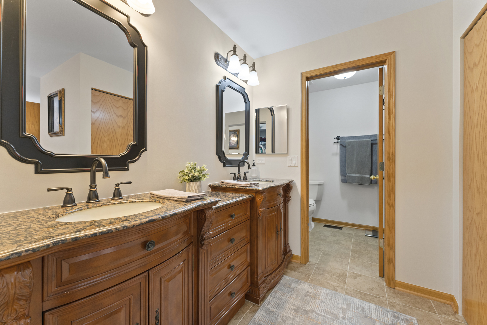 141 Crescent Lane, Unit 141 Schaumburg, IL 60193 - Photo 21 of 33