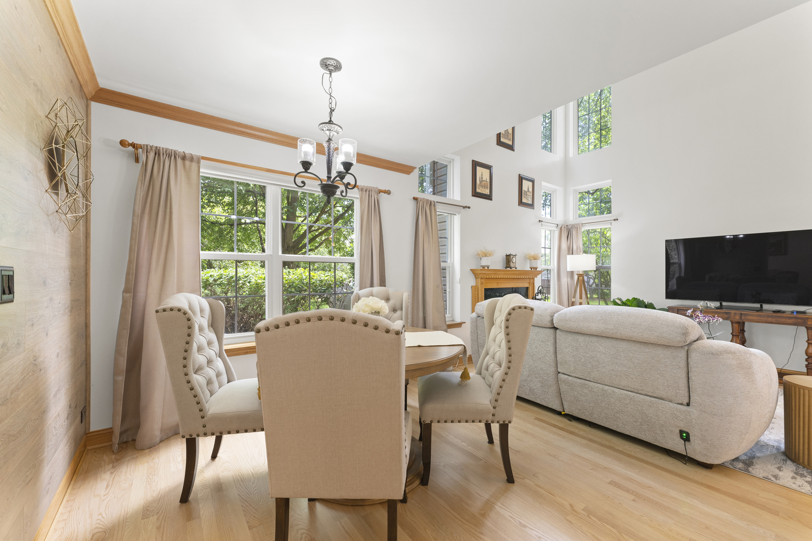 141 Crescent Lane, Unit 141 Schaumburg, IL 60193 - Photo 9 of 33