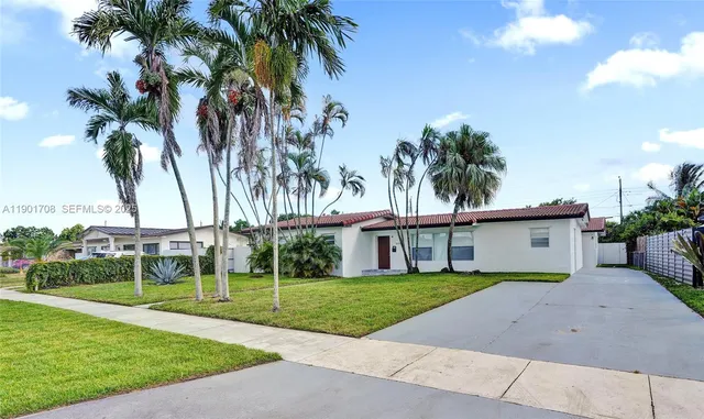 $3,899 | 5750 Northwest 111th Street, Hialeah, FL 33012